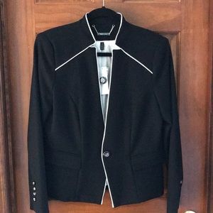 White House Black Market Piped Contrast Blazer, New with Tags, Size 10